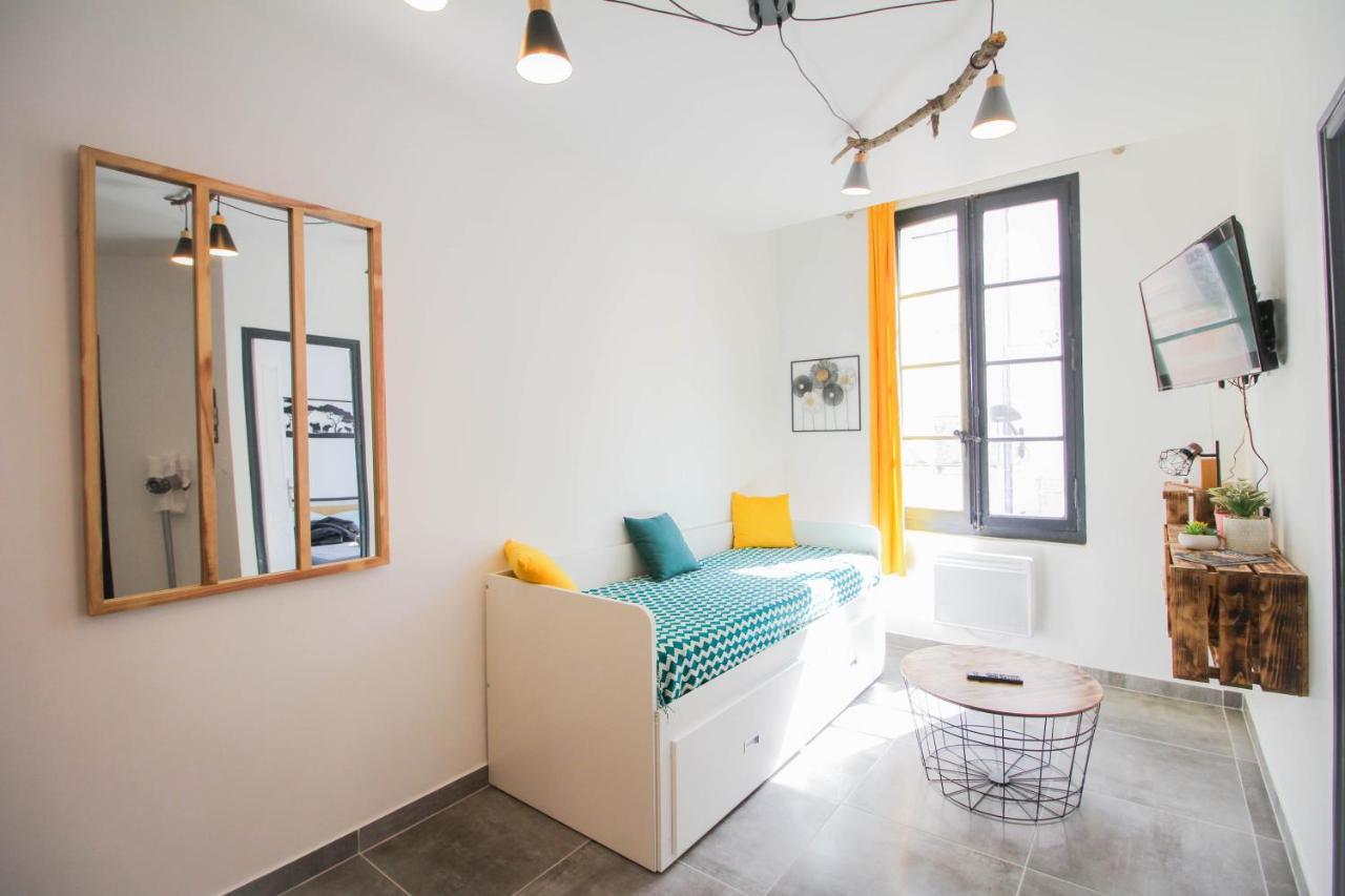 Charmant T2 En Coeur De Ville - 2 Lits + Lit Bebe - Wifi - Imprimante カルカソンヌ エクステリア 写真